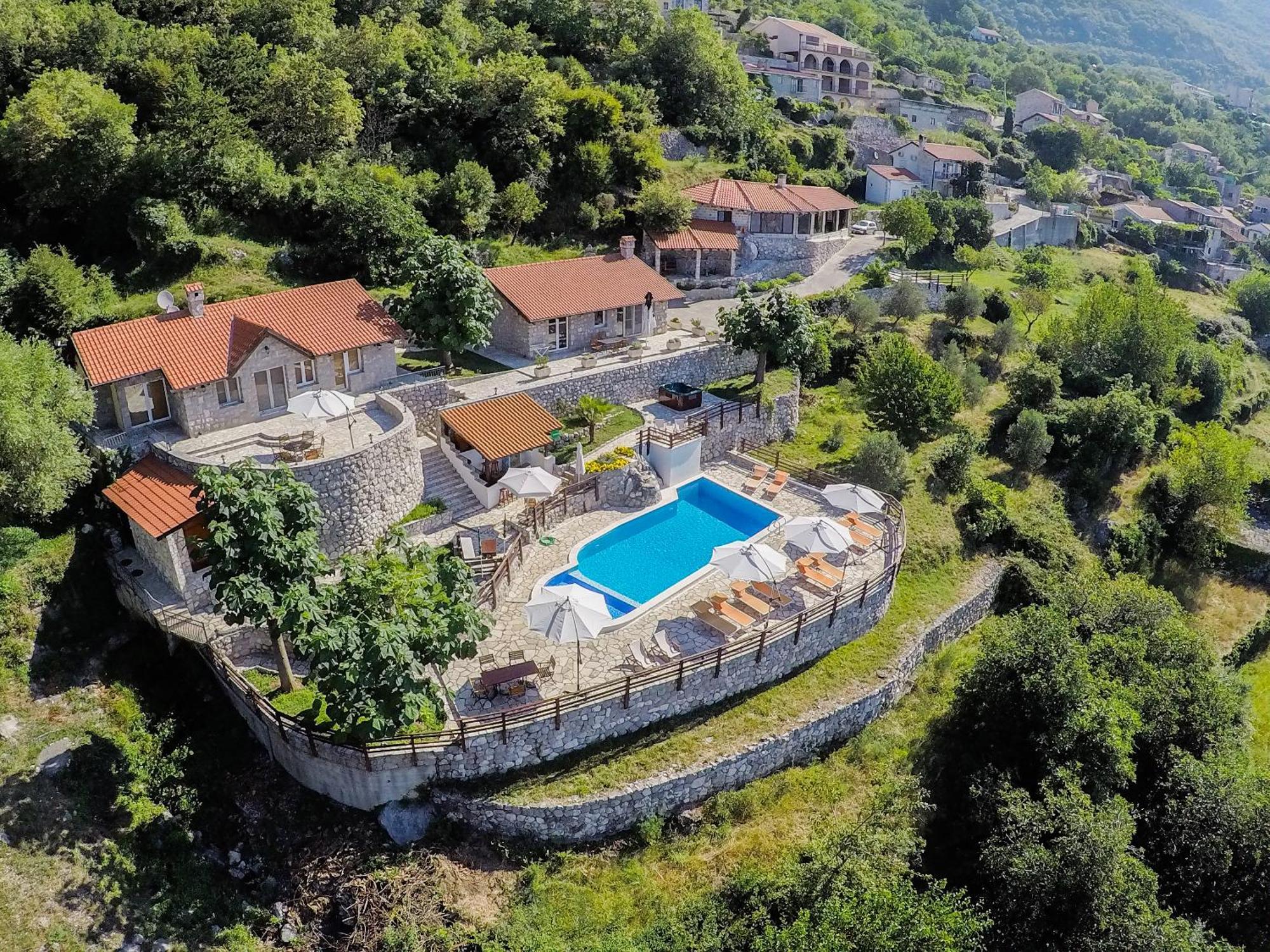בודווה Villa Andreja Lapcici מראה חיצוני תמונה